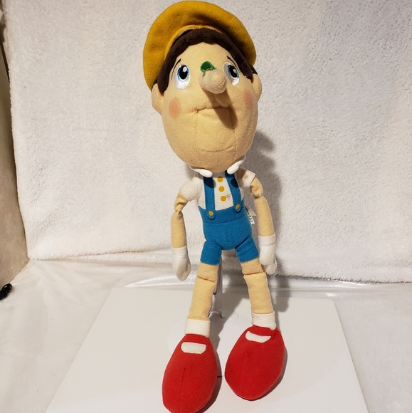 Dreamworks Shrek Forever After Pinocchio Plush